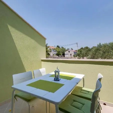 Daire Laguna Nerezine